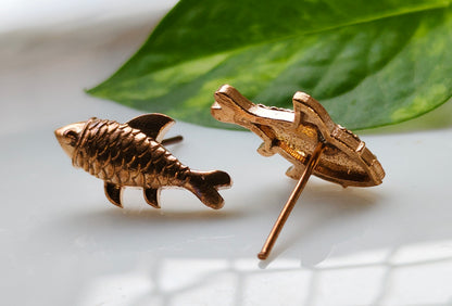 Fish Studs