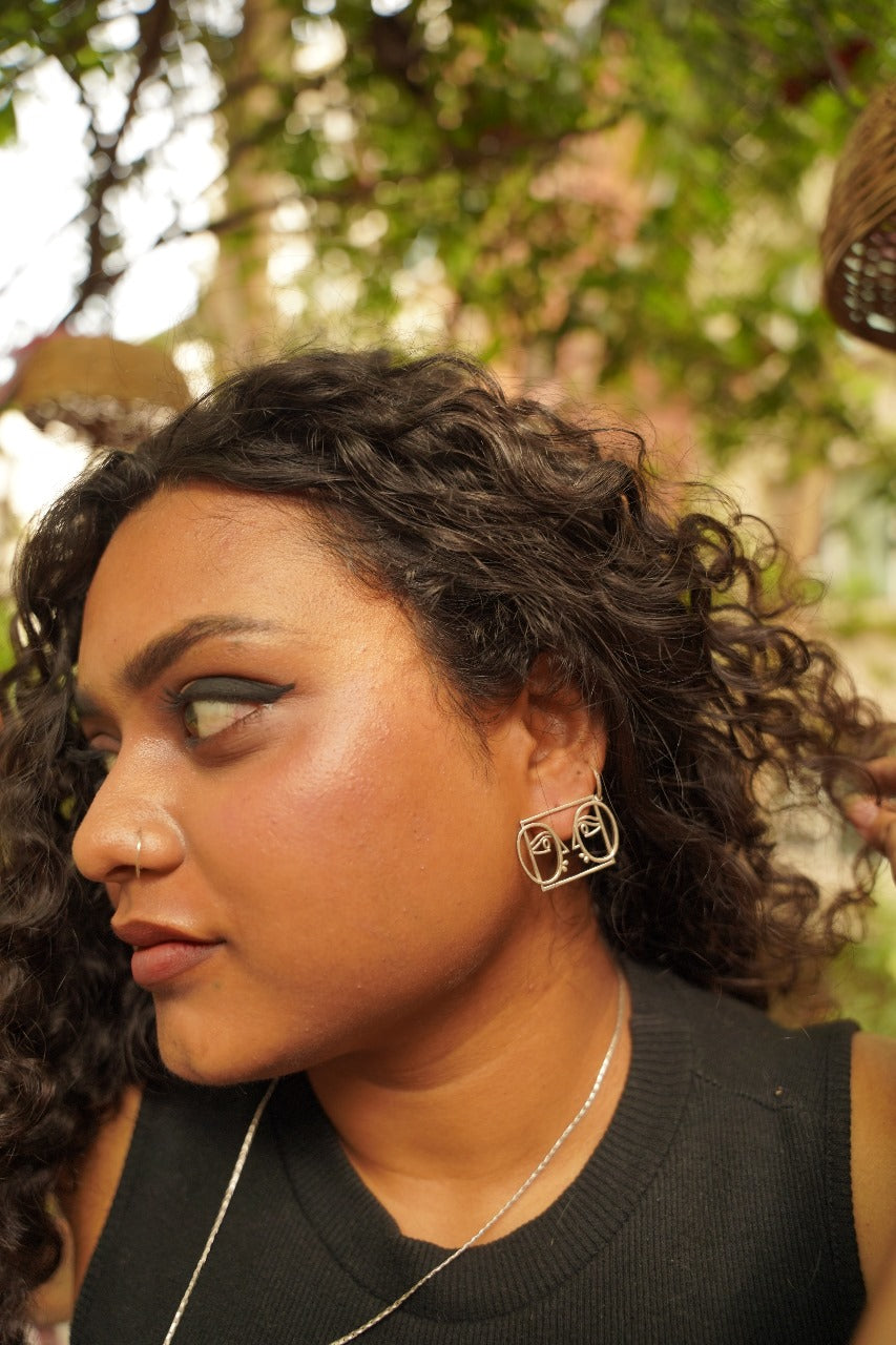 Premer Frame e Bondi earrings