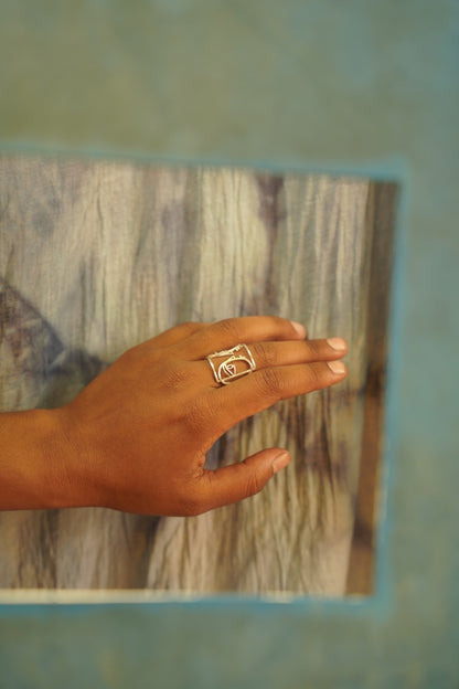 Premer Frame e Bondi finger ring