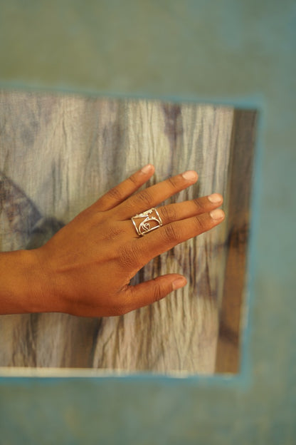 Premer Frame e Bondi finger ring