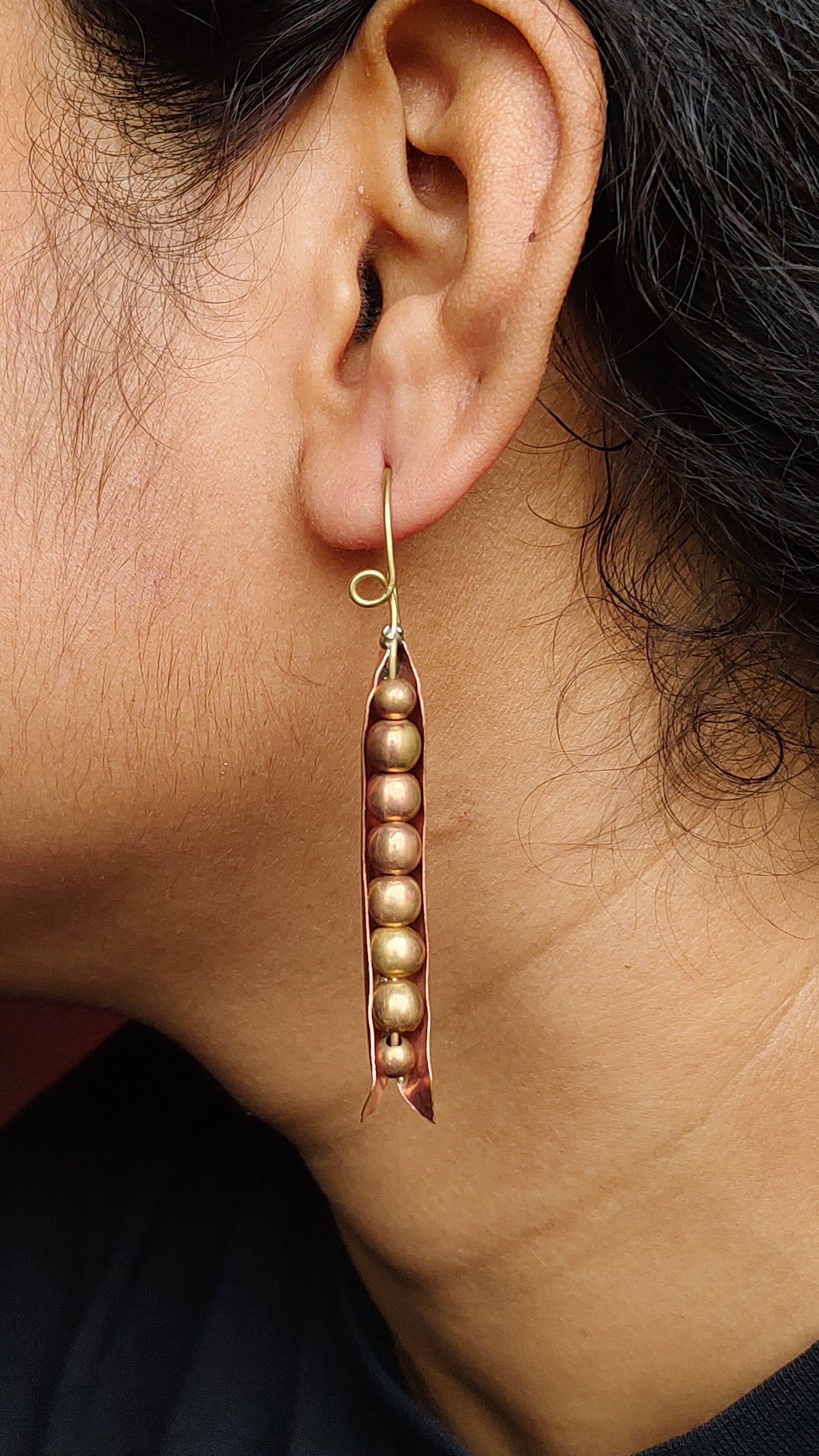 Pea earring