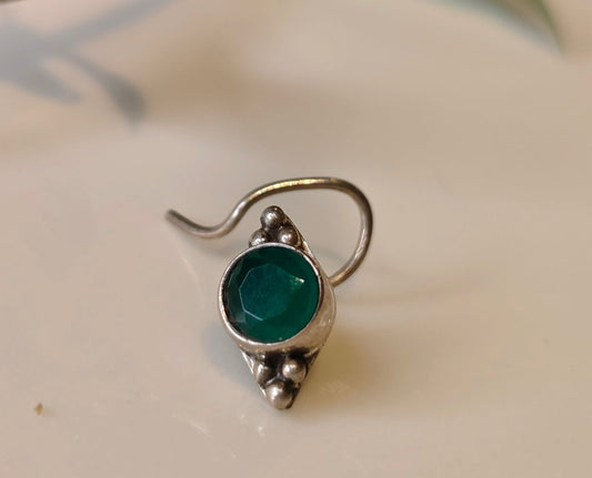 Emerald Grace Nose pin