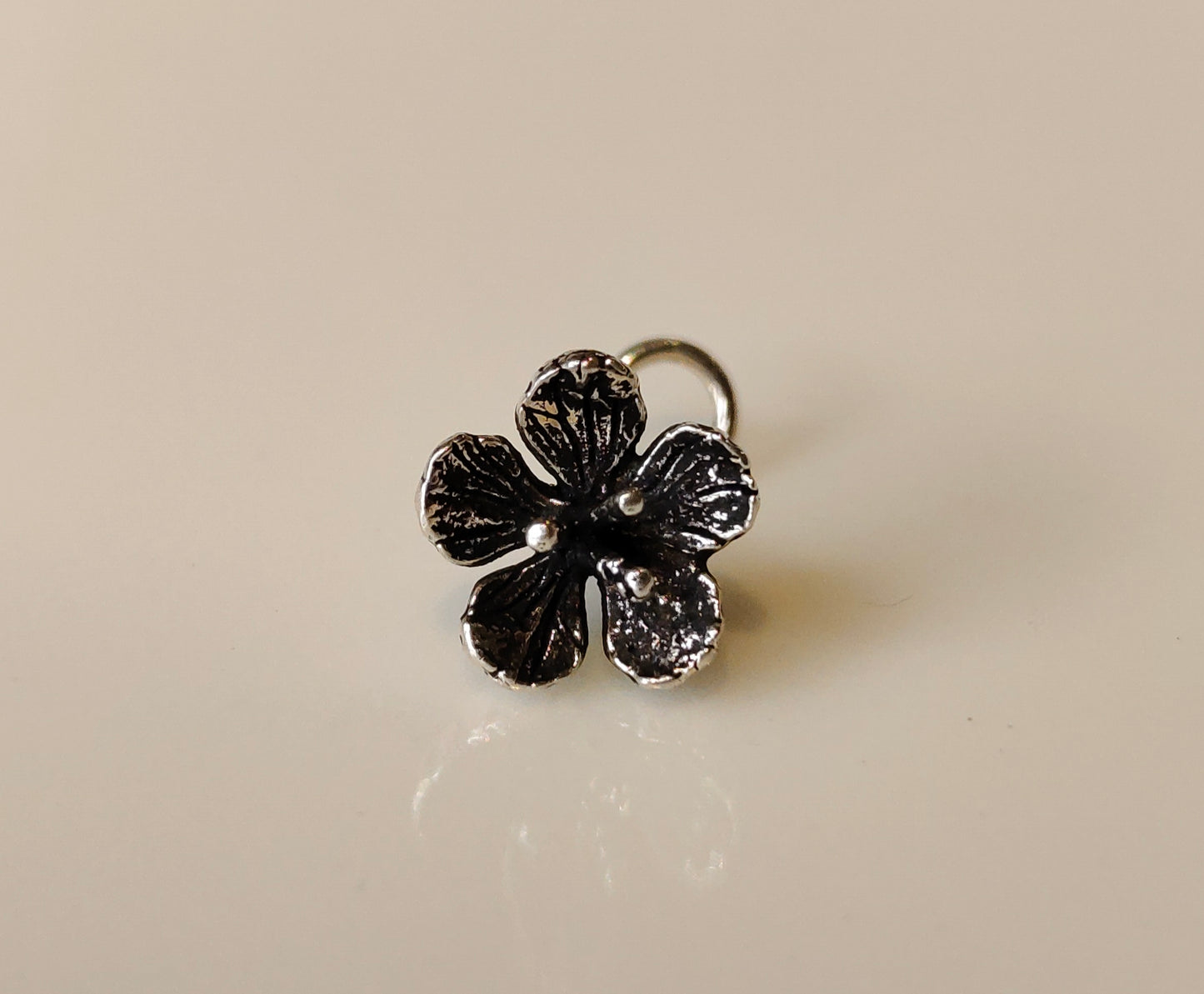 Hibiscus Nose pin