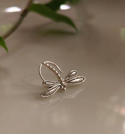 Dragonfly Nose pin