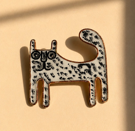 Meenakari cat brooch