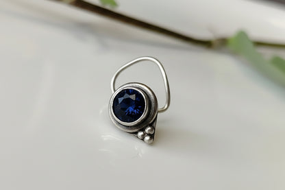 Midnight Aura Nose pin