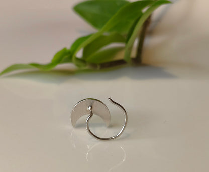 Half moon Nose pin