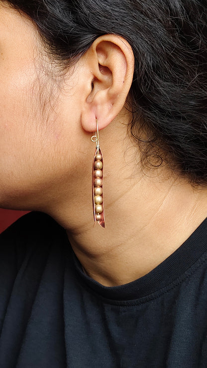 Pea earring