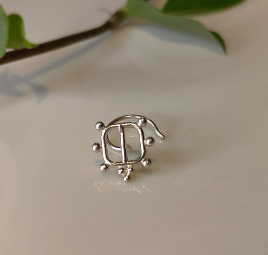 Halo Frame Nose Pin