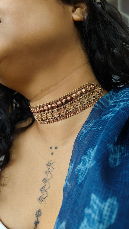 Vintage Bloom Choker